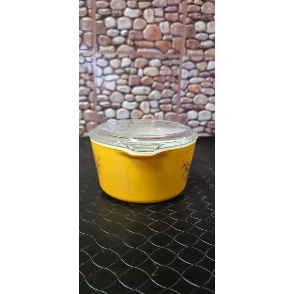 Vintage Pyrex Old Orchard Yellow Serve & Store Casserole Dish Bowl 473 1 Quart w